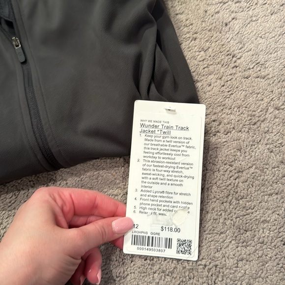 Brand New Women’s Lululemon Wunder Train Track Jacket Size 12 & Color dark Grey - Picture 5 of 5